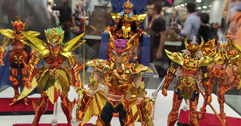 CCXP 2019: fotos da exposio de bonecos dos Cavaleiros do Zodaco!