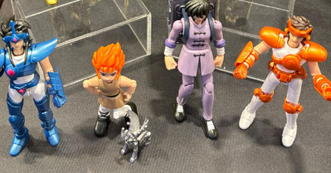 Blokees: primeiras fotos dos novos bonecos dos Cavaleiros do Zodaco na CCXP 2025!